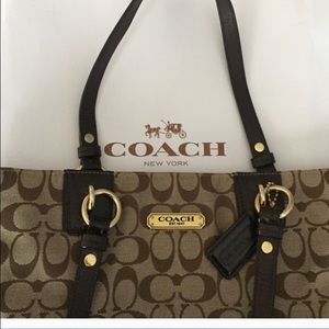 Coach  100% authentic coach tote bag. 11.5 x 15x4