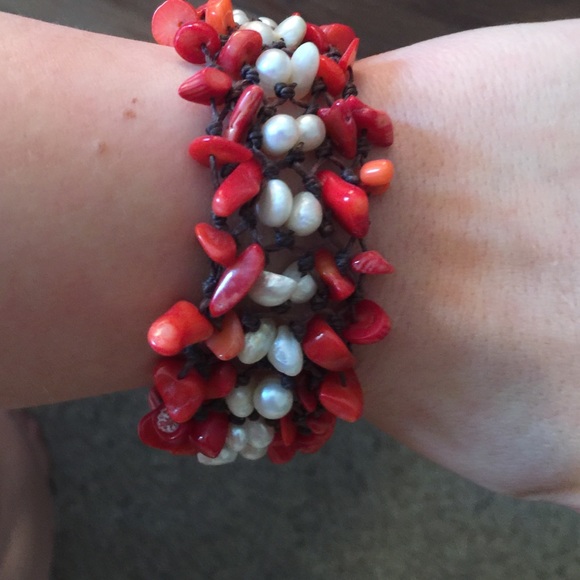 Coral and pearl macrame bracelet.
