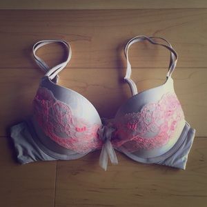 VS Dream Angels Push-Up Bra