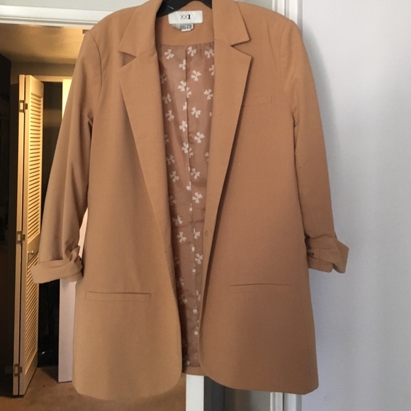 Forever 21 Jackets & Coats - Beige boyfriend blazer Forever 21 Jackets & Coats - Beige boyfriend blazer