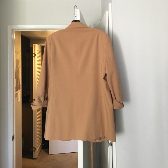 Forever 21 Jackets & Coats - Beige boyfriend blazer Forever 21 Jackets & Coats - Beige boyfriend blazer