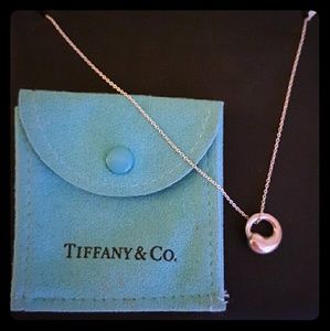 Tiffany & Co. Elsa Peretti Eternal Circle necklace