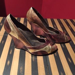 Chinese Laundry Metallic Peep Toe Wedge