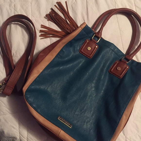 (SOLD) Teal Steve Madden Purse - Picture 2 of 4