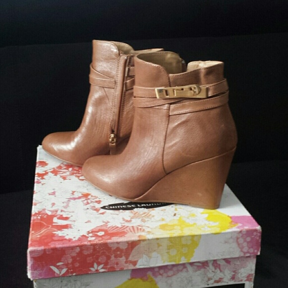 Chinese laundry wedge booties
