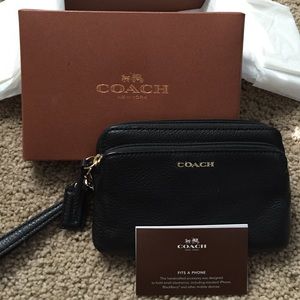 Coach Black leather wristlet