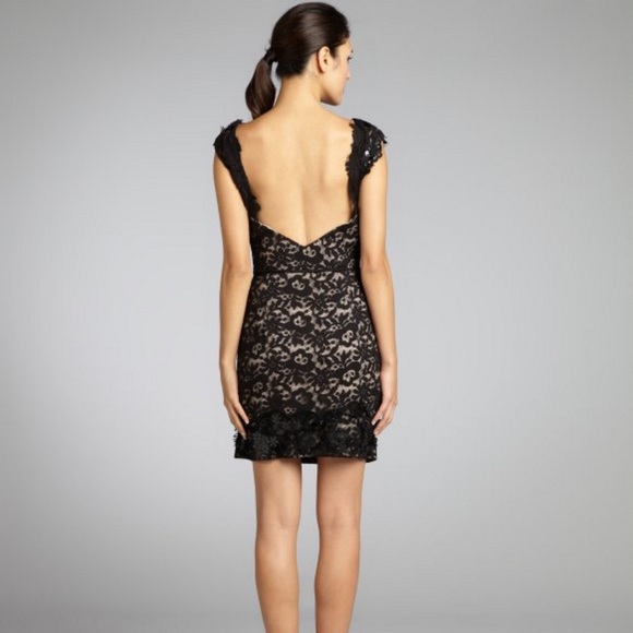 ✨HP✨Vera Wang Cap Sleeve Dress - Picture 2 of 4