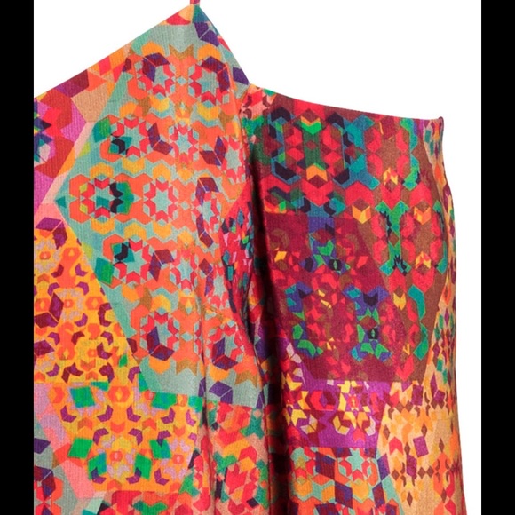 H&M Patterned Off-The-Shoulder DRESS Size 4 NWT! - Picture 3 of 3