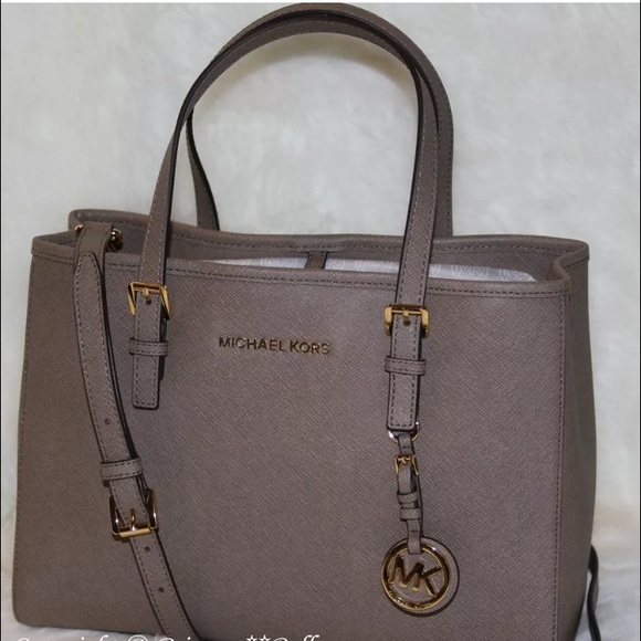 ISO Michael Kors Jet Set Medium tote Dark Dune