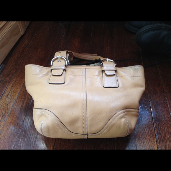 Purse - Picture 2 of 3