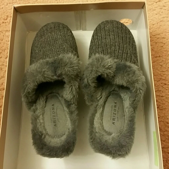Adorable clogs!