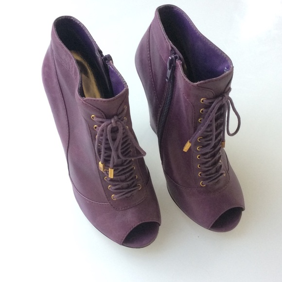 Lace up booties