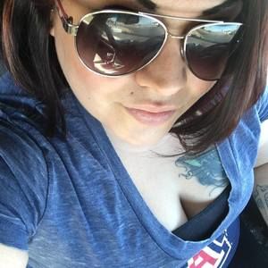 Meet your Posher, Corrina