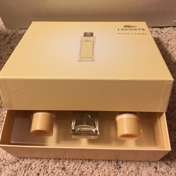 Temporary price cut  for Lacoste gift set