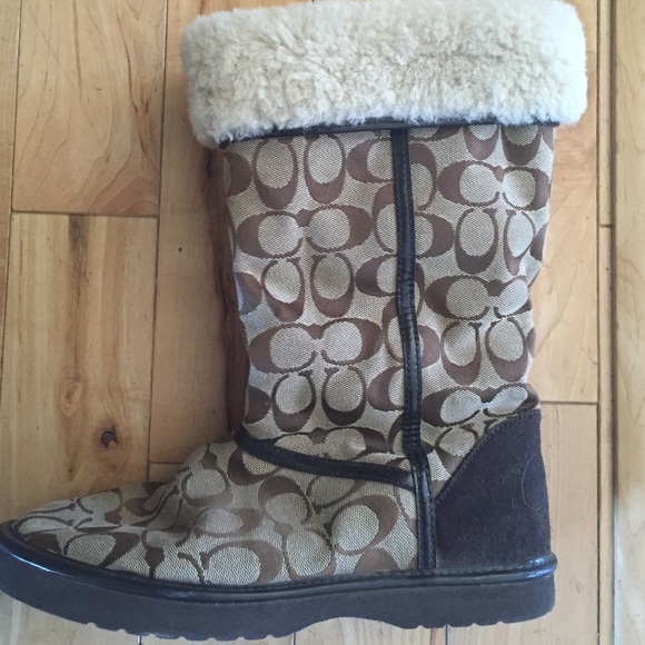 Coach Nikole Signature Shearling boots!