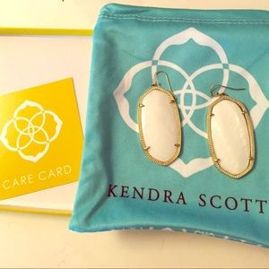 Kendra Scott Danielle earrings