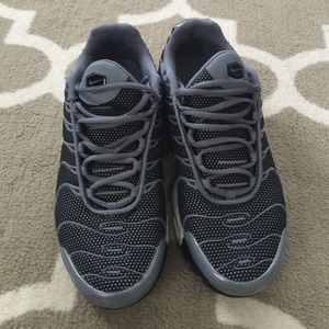 Nike Air TN's 10.5 Mens Gray/Black/Lime Green