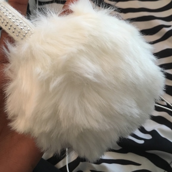 Headphone earmuffs - Picture 3 of 3