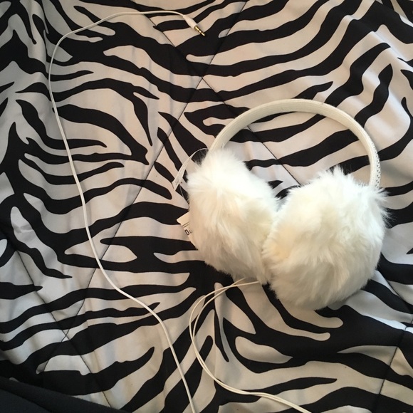 Headphone earmuffs - Picture 2 of 3