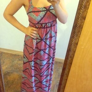 MAXI DRESS