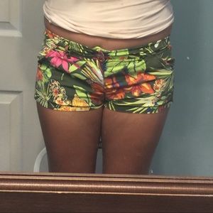 Hollister tropical shorts