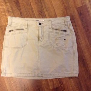 Skort
