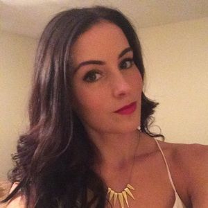 Meet your Posher, Brianna