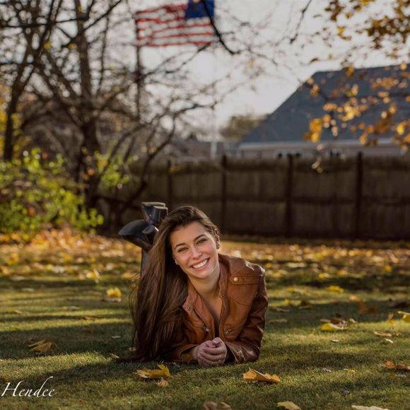 Meet your Posher, Christina