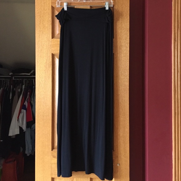 Black Maxi skirt