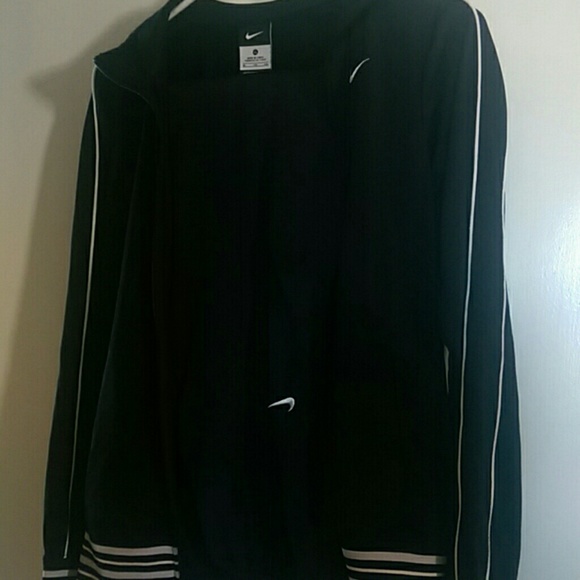Nike girls jogging suit