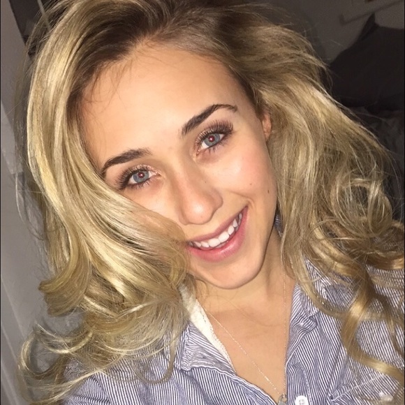 Meet your Posher, Alex