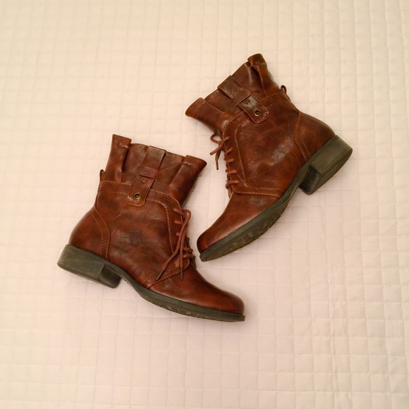 Kim Rogers Shoes - ❤️Blazin' Bootie