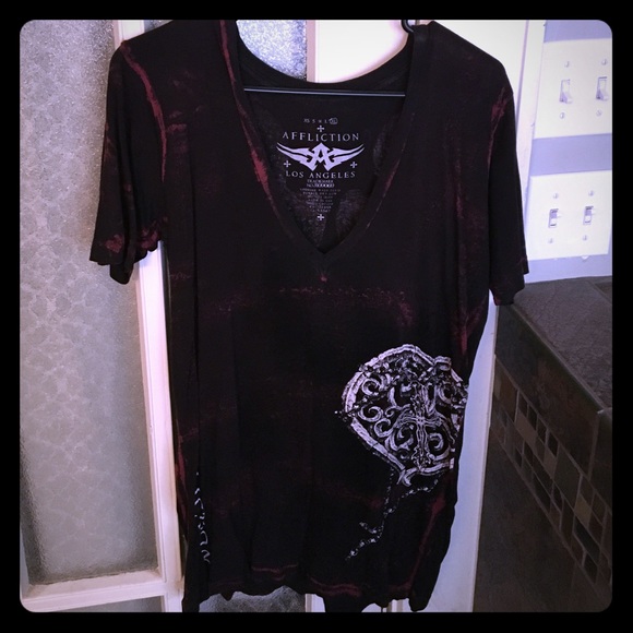 Women's affliction tshirt xl