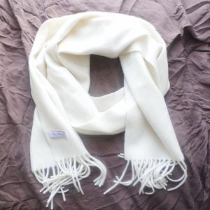 White cashmere scarf