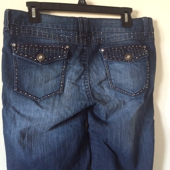NWOT Rhinestone Jeans - Picture 4 of 4