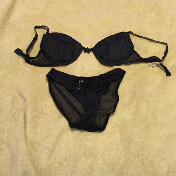 Bra and panty set