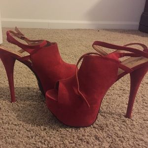 Brand new red heels never worn