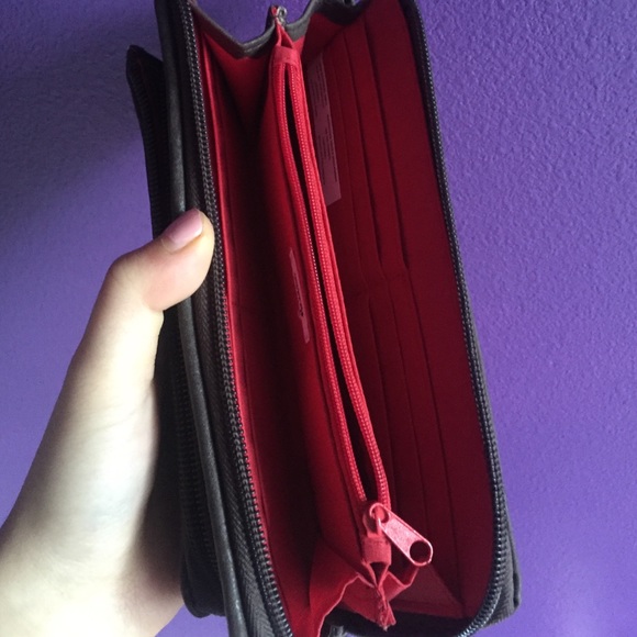Wallet - Picture 3 of 4