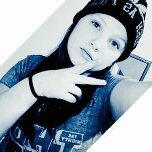 Meet your Posher, Alexandra