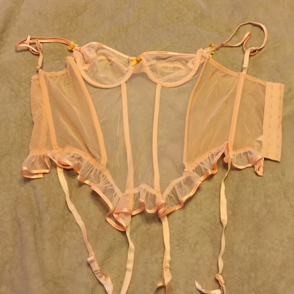 Peach teddy