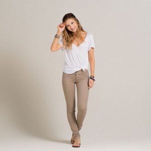 [00] skinny mini khakis by Gap