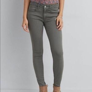 American Eagle sz 2 x-long Olive Jeggings