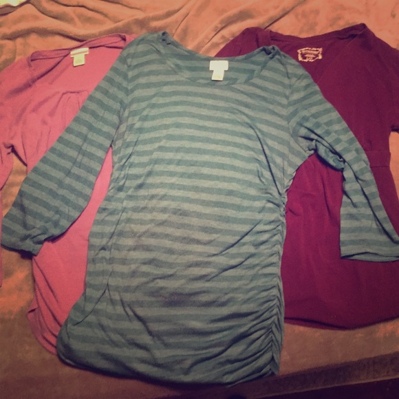 3 maternity shirts