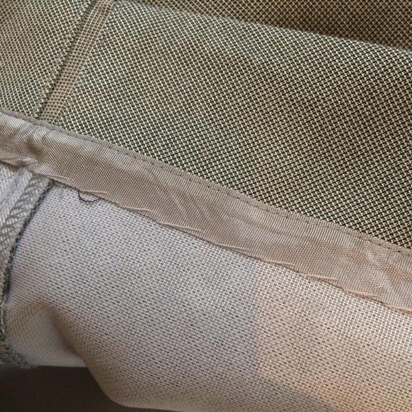 WHBM Grey pencil skirt - Picture 4 of 4