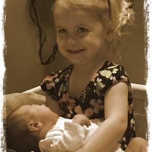 Meet your Posher, Mundy