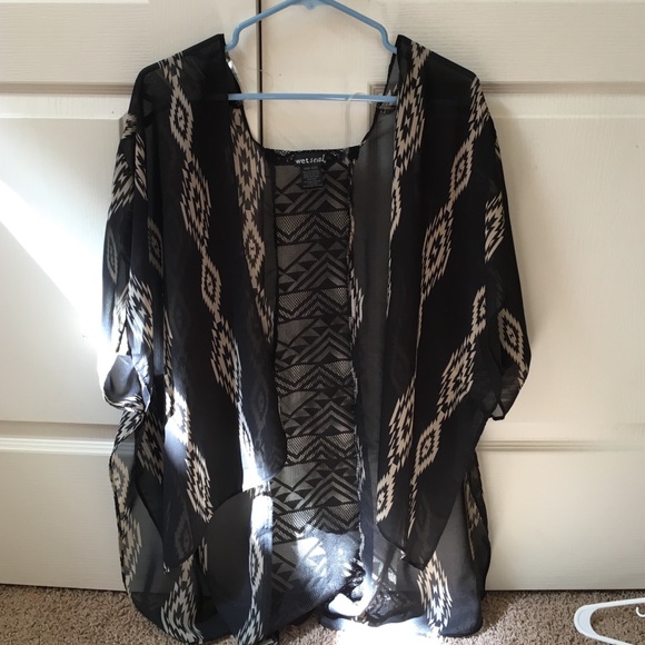 Wet seal tribal cardigan