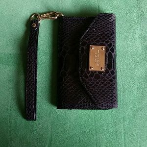 Michael kors iPhone 4 case and wallet