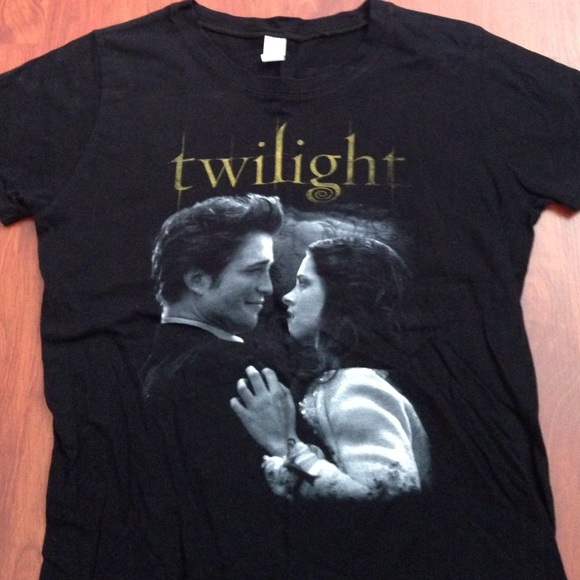 Twilight tee