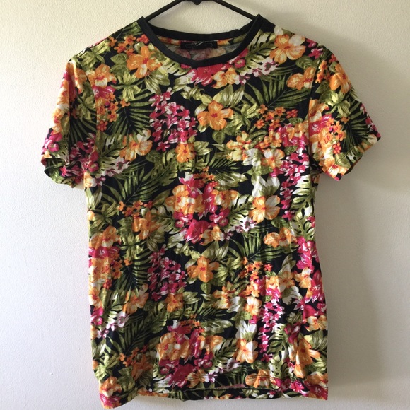 Forever 21 men's tropical shirt
