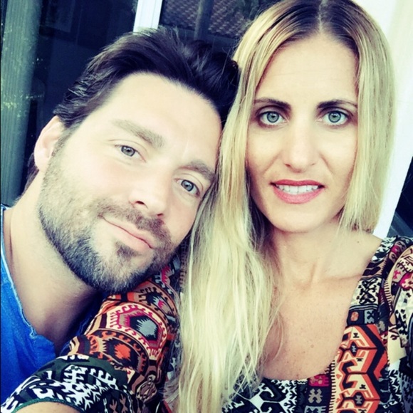 Meet your Posher, Jeanne - Picture 2 of 3